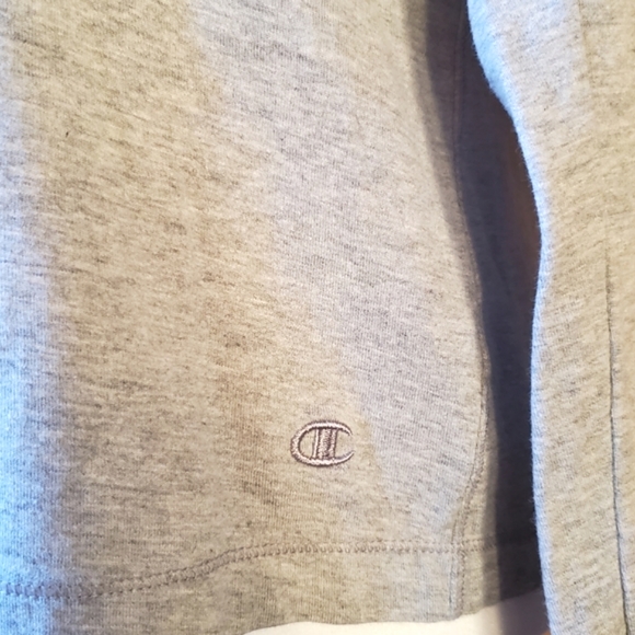 Champion Gray Long Sleeve T-Shirt Women's Size Medium - Picture 3 of 6